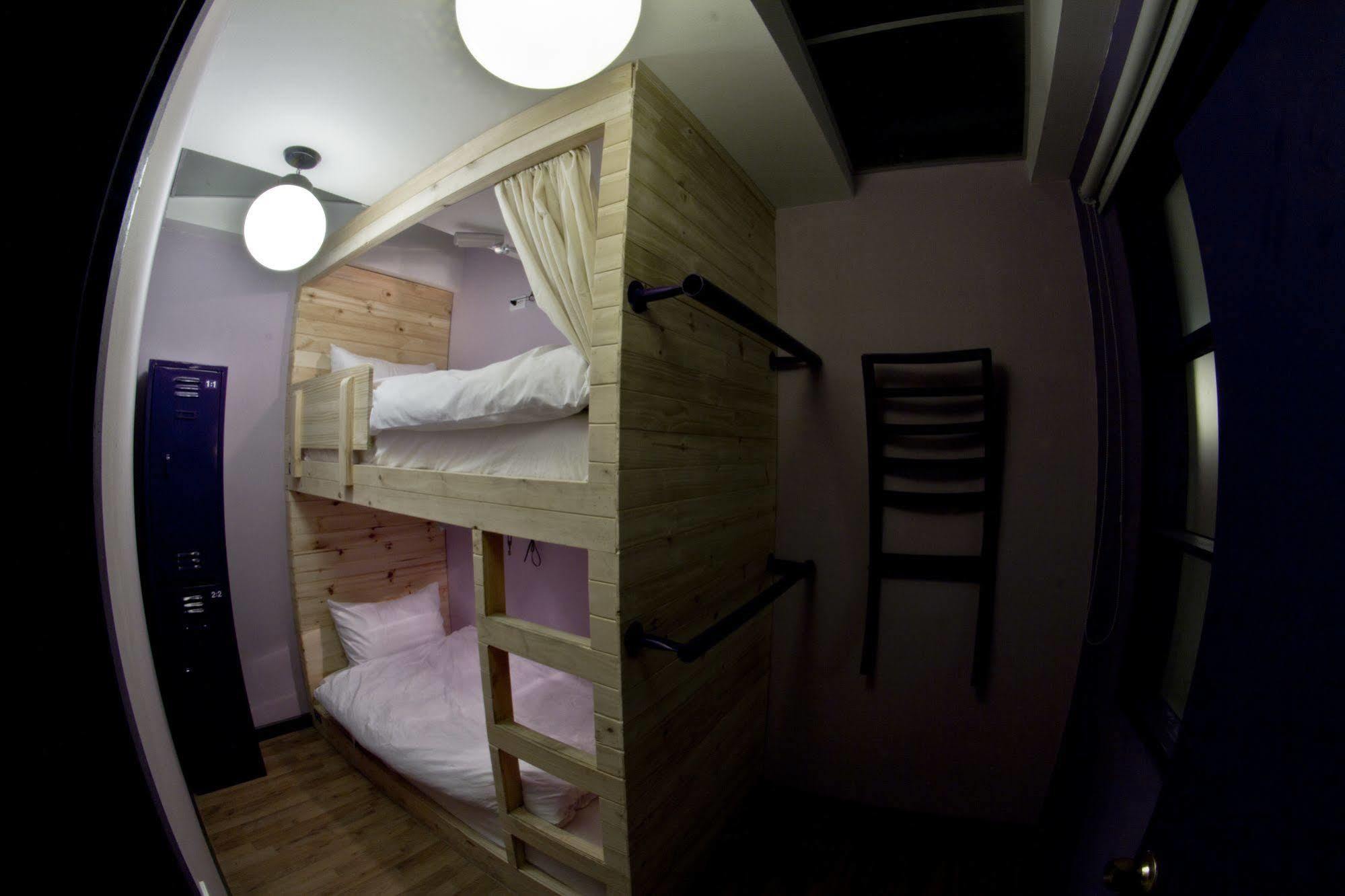 12:12 Hostels Bogota Buitenkant foto